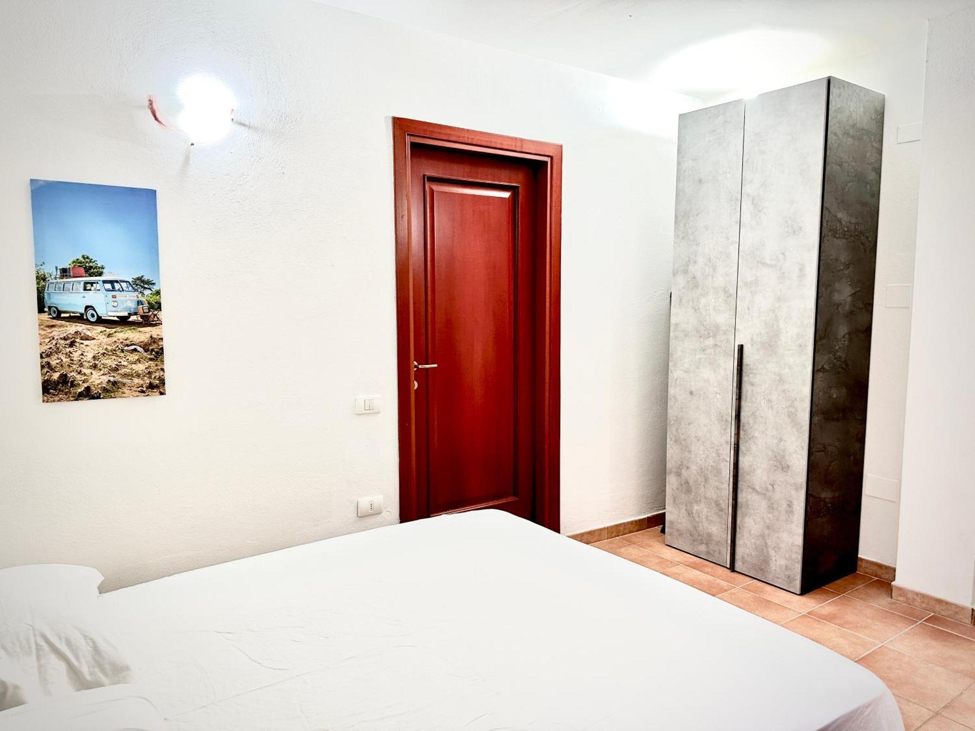 Poetto Beach Apartment Quartu SantʼElena Zewnętrze zdjęcie